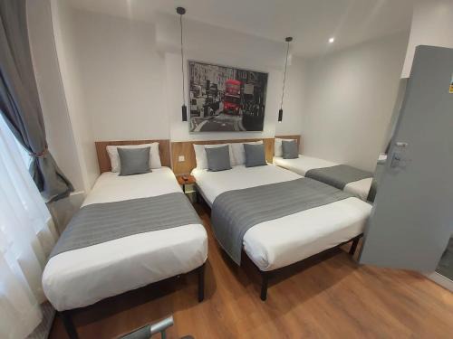 Paddington Hotel | Falcon Hotel