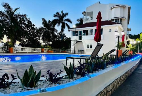 Montego Bay Apartamento | Falcon Oceanview 2br Condo-Airport Transportation Available-24-7Security