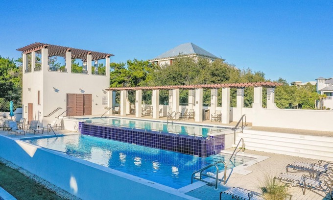 SeaNest Village Casa | Resort Style Amenities! 4 Adult Bikes! Local Dining & Shopping!
