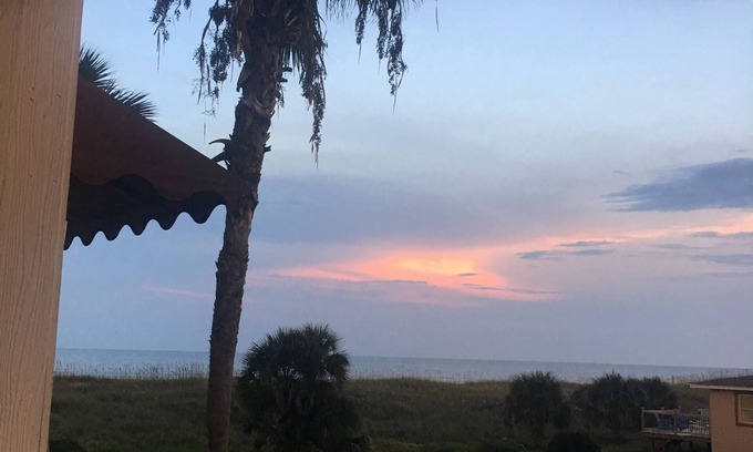 Ocean Cay Condominio | Hermoso frente al mar en la isla Amelia / Playa Fernandina, grande 1 Br, 2 Ba Con