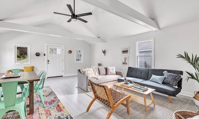 Milford Casa | Summer Sale| Beach Bungalow | Walk2Beach| Pet| Pkg