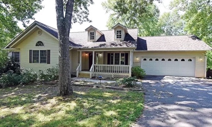 Blairsville Casa | FALL SPECIAL STAY 2 NIGHTS GET 3RD NIGHT FREE Sept-Nov '25 1 discount/booking