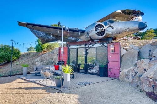 Fallbrook Casa | Fallbrook Airplane Home with Fire Pit and Mtn Views!