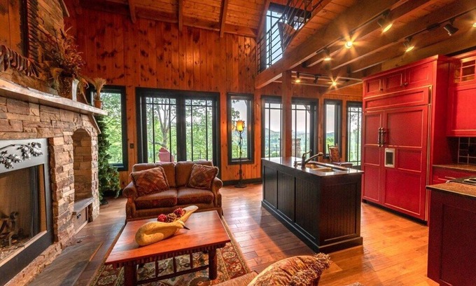 Marble Cabina | Falling Waters - upscale mountain living