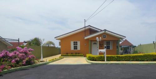 Falmouth Casa | Falmouth Oasis