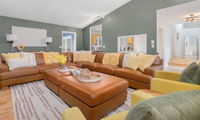 Tri-Cities Apartamento | Fam & Pet Friendly Kingsport Home - 3br - Deck