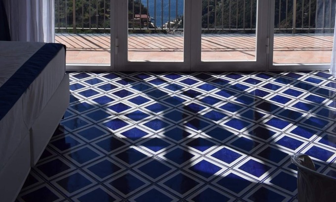 Pontone Apartamento | Suite familiar con magníficas vistas al mar.