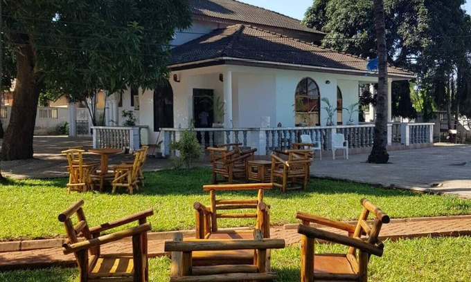 Mtoni Cama Y Desayuno | Familiar atmosphere Close to the beach