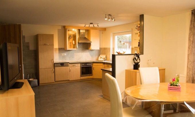 Hofheim in Unterfranken Apartamento | Vacaciones familiares en 100 m² en la hermosa Hassberge: ciudades culturales como Bamberg y Würzburg cercanas