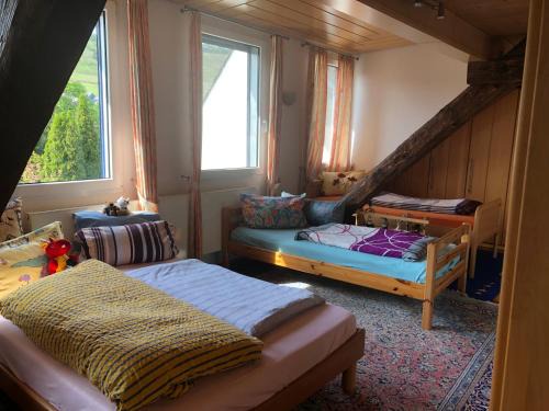 Winningen Casa | Familien-Zimmer mit Bad und Garten in Privathaus hell, gemütlich, ruhig, eigenes großes Badezimmer