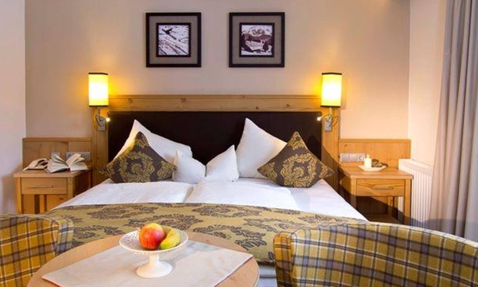 Muhlthal Apartamento | Familien Zimmer Schneerose - Hotel Bergkristall