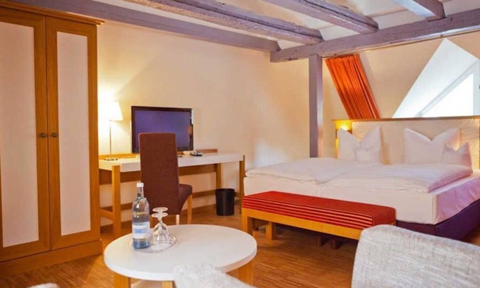 Tribseer Vorstadt Casa | Familienzimmer Villa - Hotel Am Jungfernstieg