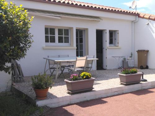 Avrille Casa | Familly