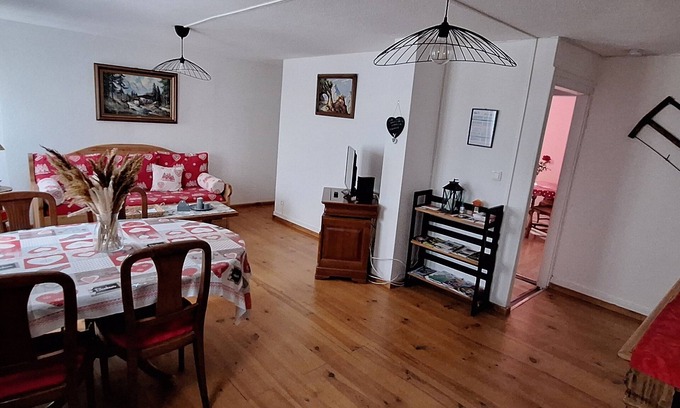 Sainte-Marie-aux-Mines Apartamento | FAMILY APARTMENT WITH ALL AMENITIES WITHIN WALKING DISTANCE IN THE CITY CENTER