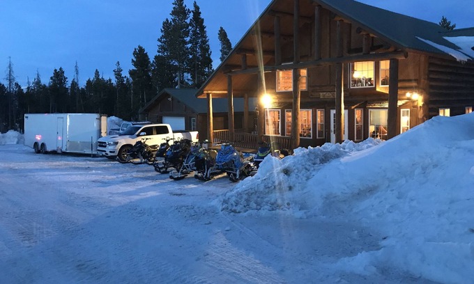 Dubois Casa | Family Adventures on Union Pass - Cracked Noggin Lodge