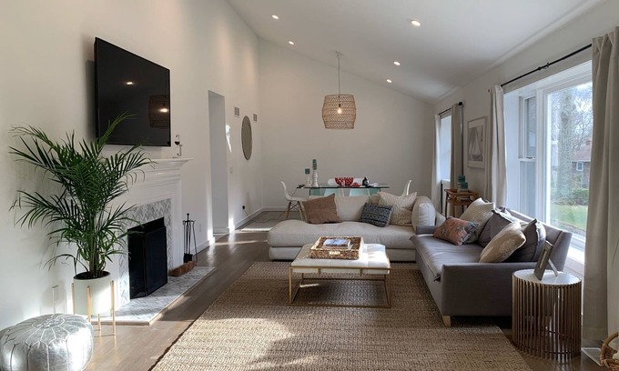 Southold Casa | Casa de concepto abierto, ¡ideal para familias!