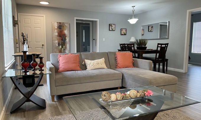 Pflugerville Casa | Family and Pet friendly