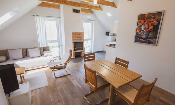 Visoko Apartamento | Apartamento-Familiar-Baño privado-Attic 14 &24 &54