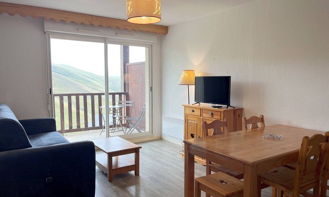 Loudervielle Apartamento | Apartamento familiar cerca de pistas con balcón y acceso Spassio