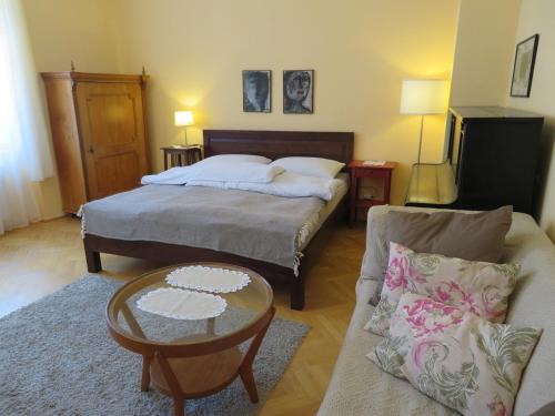 Pisek Apartamento | Family Apartment Písek City Centre II.