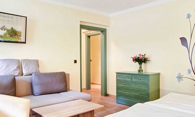 Trassenheide Complejo | Apartamento familiar - SEETELHOTEL resort para niños Usedom (anteriormente Hotel Waldhof)