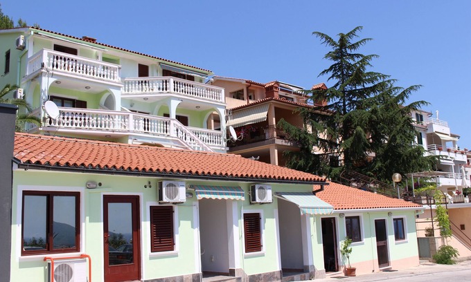Rabac Apartamento | Apartamento familiar tipo B 4-6 *** (4-6 personas), vista al mar, 1 ° o 2 ° piso