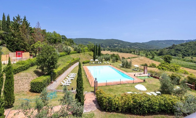 Montegabbione Apartamento | Family Apt In Bio Agriturismo With Pool, Parrano, Italy