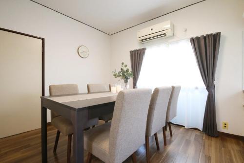 Kamiikebukuro Apartamento | Family Base池袋 プロジェクター2台導入 子どもが喜ぶ大型2段ベッドあり 池袋駅東口より徒歩12分