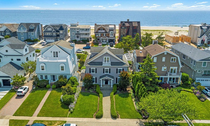 Wall Casa | Family Beach House Steps from Ocean in Lovely Sea Girt NJ