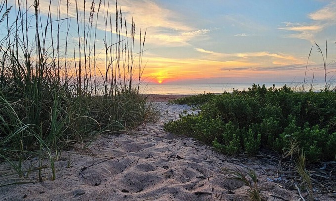 Volusia County Casa | Family Fun Beach Hideaway - 100 Steps to the Sand