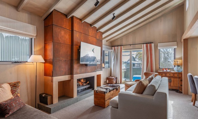 Perisher Valley Complejo | Family Chalet (for 4), The Stables Resort Perisher