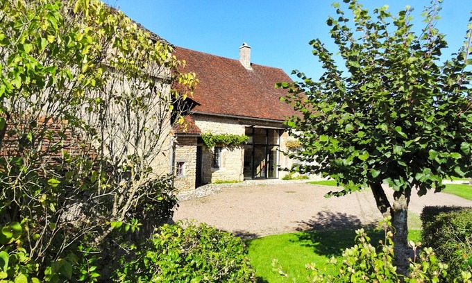 Beurizot Cabaña | Family cottage for 5 people with large garden, barbecue and play area!