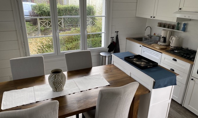 Yport Casa | Family cottage with garden 200 metres from the beach