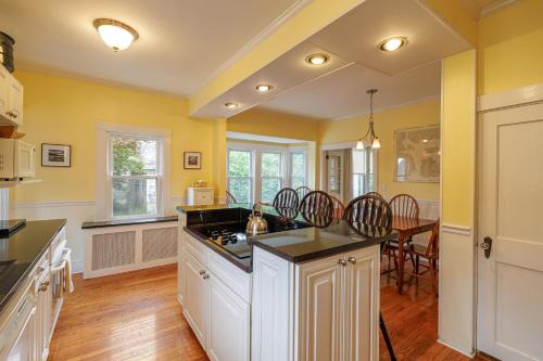Northeast Harbor Casa | Family & Dog Friendly 4BR in Downtown NE Harbor - Millbrook