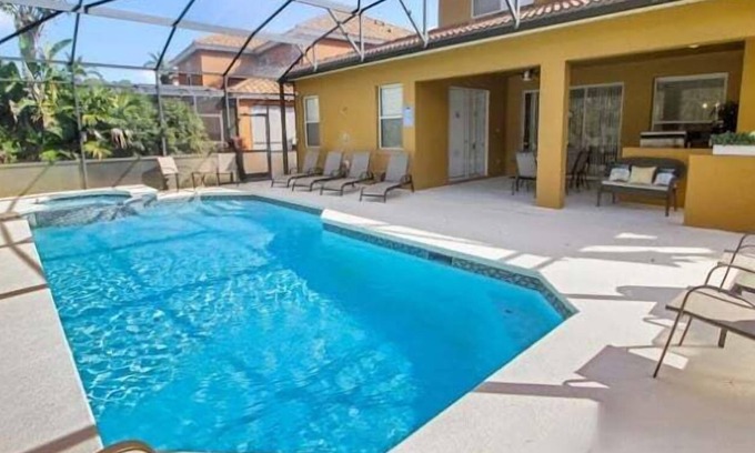 Watersong Casa | Resort-Style Getaway with Private Pool, Spa