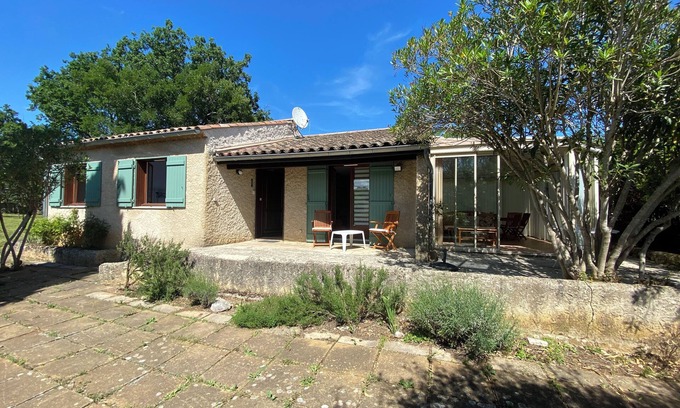 Saint-Andre-de-Cruzieres Casa | Family home for nature lovers