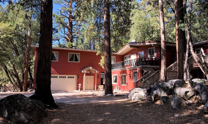 Idyllwild Apartamento | Family friendly, Full Kitchen, EV Charger Level 2, A/C, Easy Parking, Fireplace