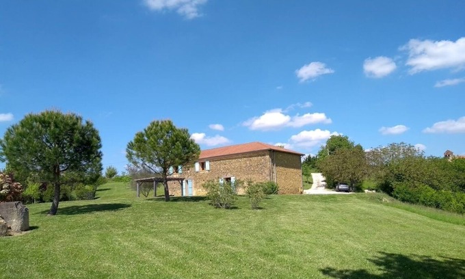 Miramont-d'Astarac Otro | Casa de campo familiar con piscina privada y vistas panorámicas a los Gers.