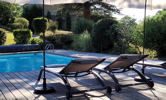 Chalabre Casa | Family-friendly 19th-century farmhouse: games, swimming pool and hiking trails.