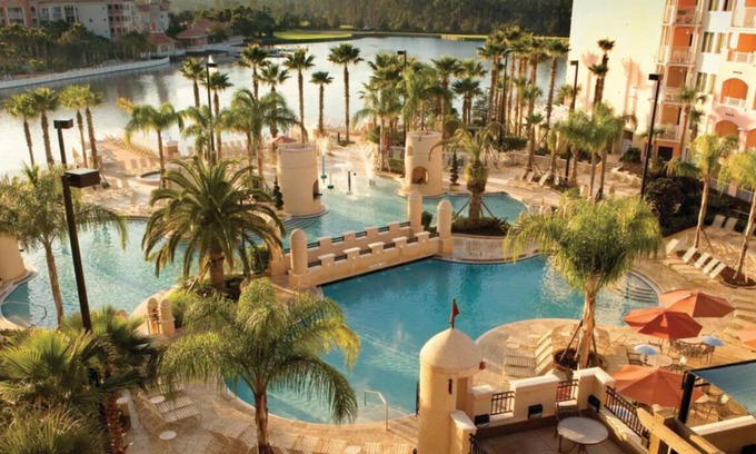 Williamsburg Complejo | Family friendly 2-bedroom Full kitchen. Golf ,pools.restaurants,activities.