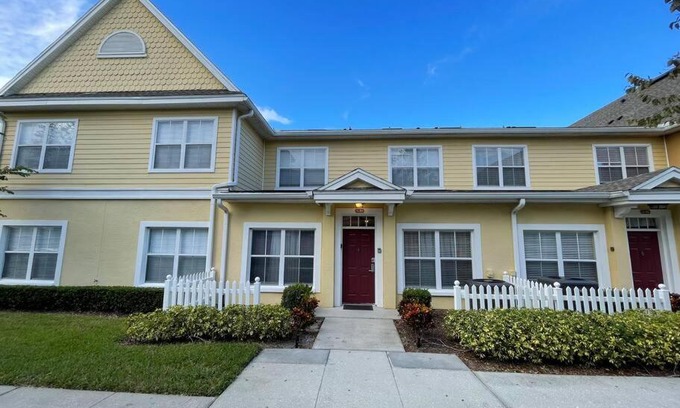 Venetian Bay Villages Apartamento | Family Friendly 3BR near Disney September specials