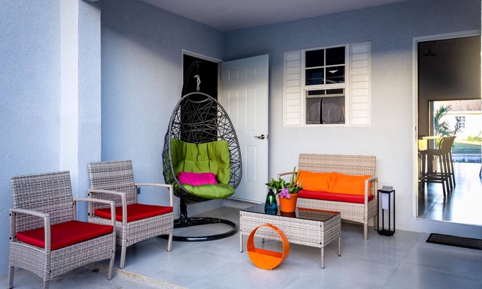 Epworth Casa | Family friendly accessible 3 bedroom bungalow *15 min to Ocho Rios