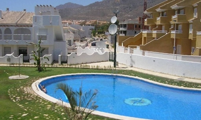 Bolnuevo Apartamento | Family friendly apartment complex close to amenities and sea.