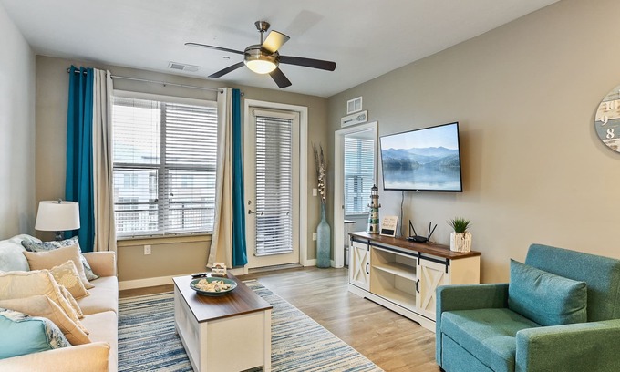 Draper Apartamento | Family Friendly Beach Theme with Hot Tub!