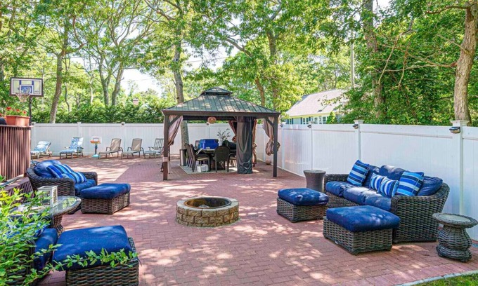 Centerville Casa | Family-Friendly Cape Cod Escape