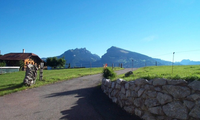 Aeschi bei Spiez Apartamento | Apartamento familiar cerca de Spiez u. Interlaken, máx. 4 Ext. / 1 Rey.