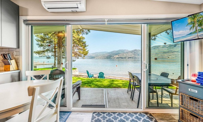 Central Okanagan Apartamento | Family-friendly Cottage with amazing views #2