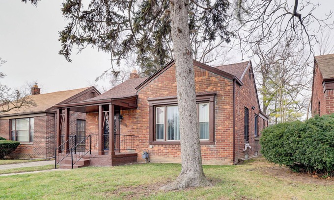 Detroit Cabaña | Family-friendly Detroit Home: 12 Mi to Downtown!