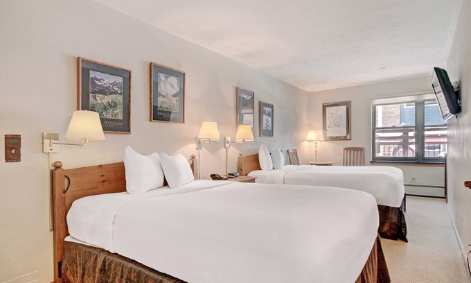 Historic District Apartamento | Family-Friendly Double Room