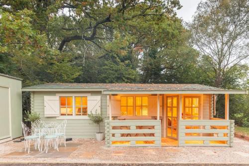Wimborne Chalet De Esquí | Family friendly sunny Log Cabin